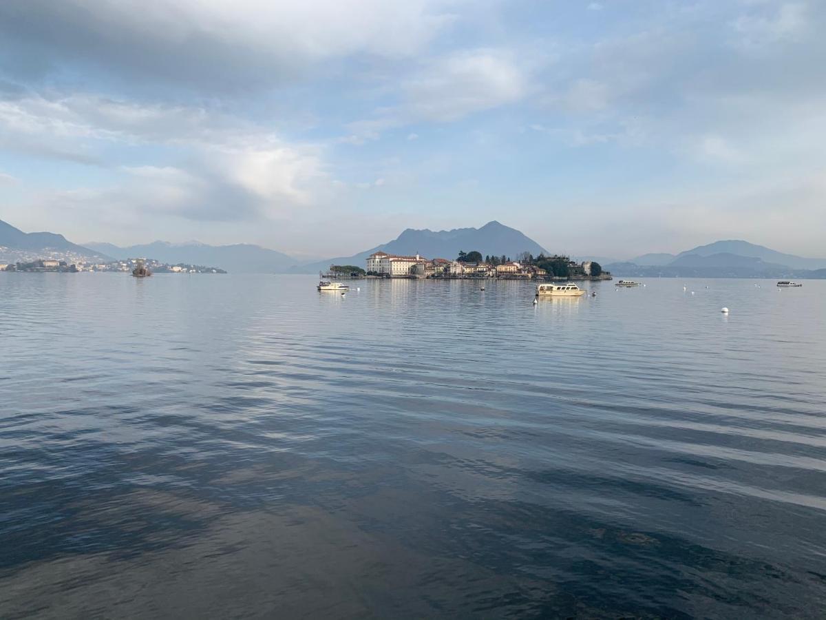 A Casa Di Chiara 2 Lägenhet Stresa Exteriör bild