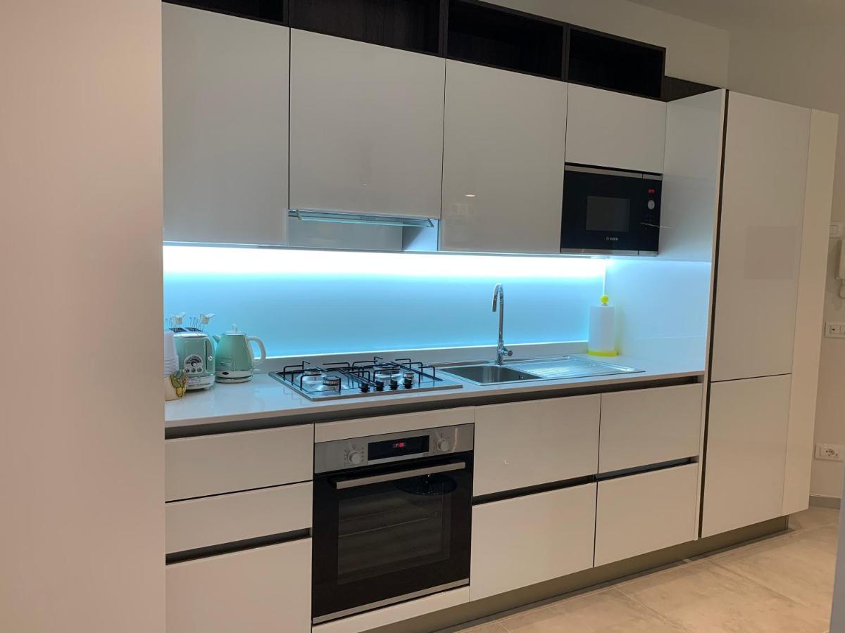 A Casa Di Chiara 2 Lägenhet Stresa Exteriör bild